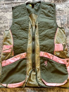 Browning for Her Womens Vest Large Skeet Trap Shooting Clay Pigeon Mesh Camo VTG